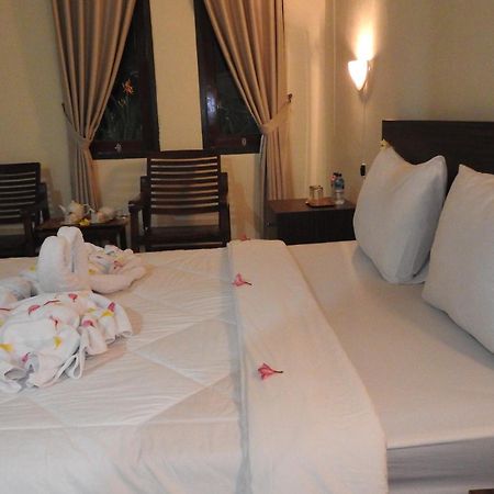 D'Batur Hotel Senggigi Pokoj fotografie