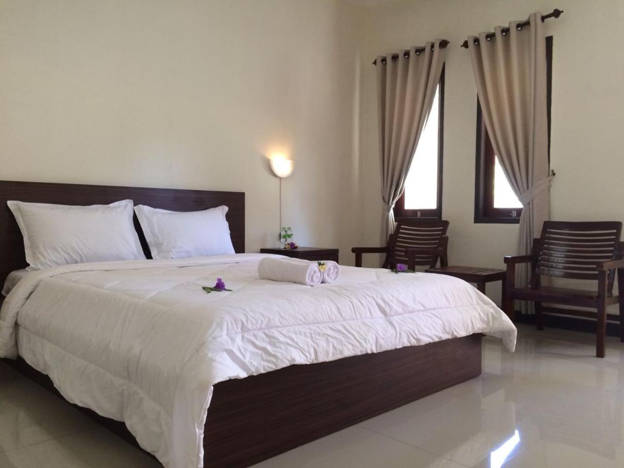 D'Batur Hotel Senggigi Exteriér fotografie