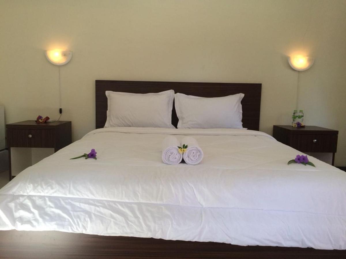D'Batur Hotel Senggigi Exteriér fotografie