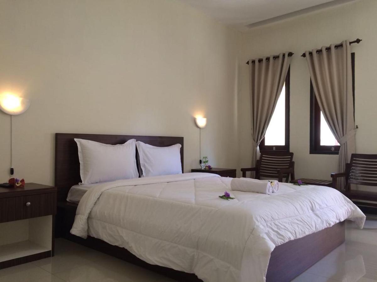 D'Batur Hotel Senggigi Exteriér fotografie
