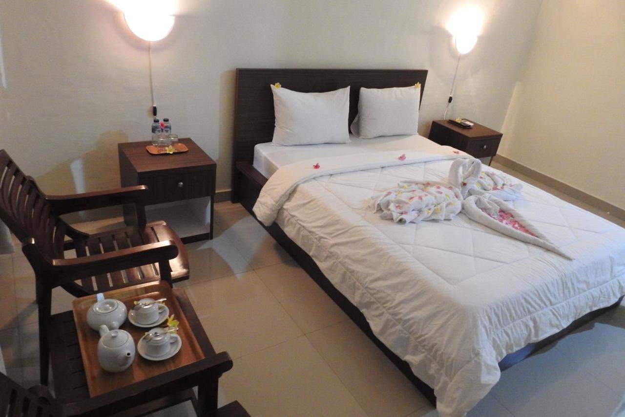 D'Batur Hotel Senggigi Exteriér fotografie