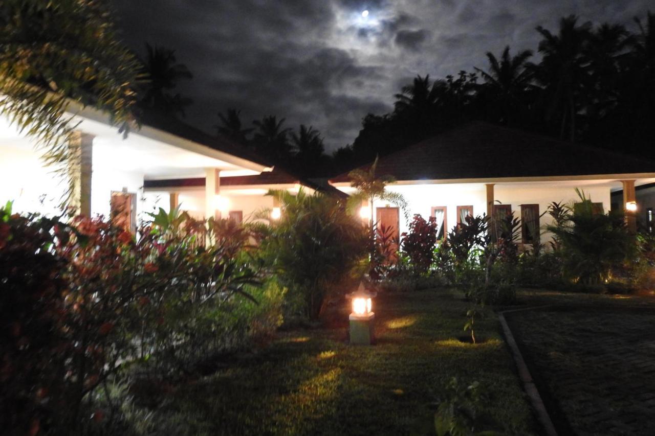 D'Batur Hotel Senggigi Exteriér fotografie
