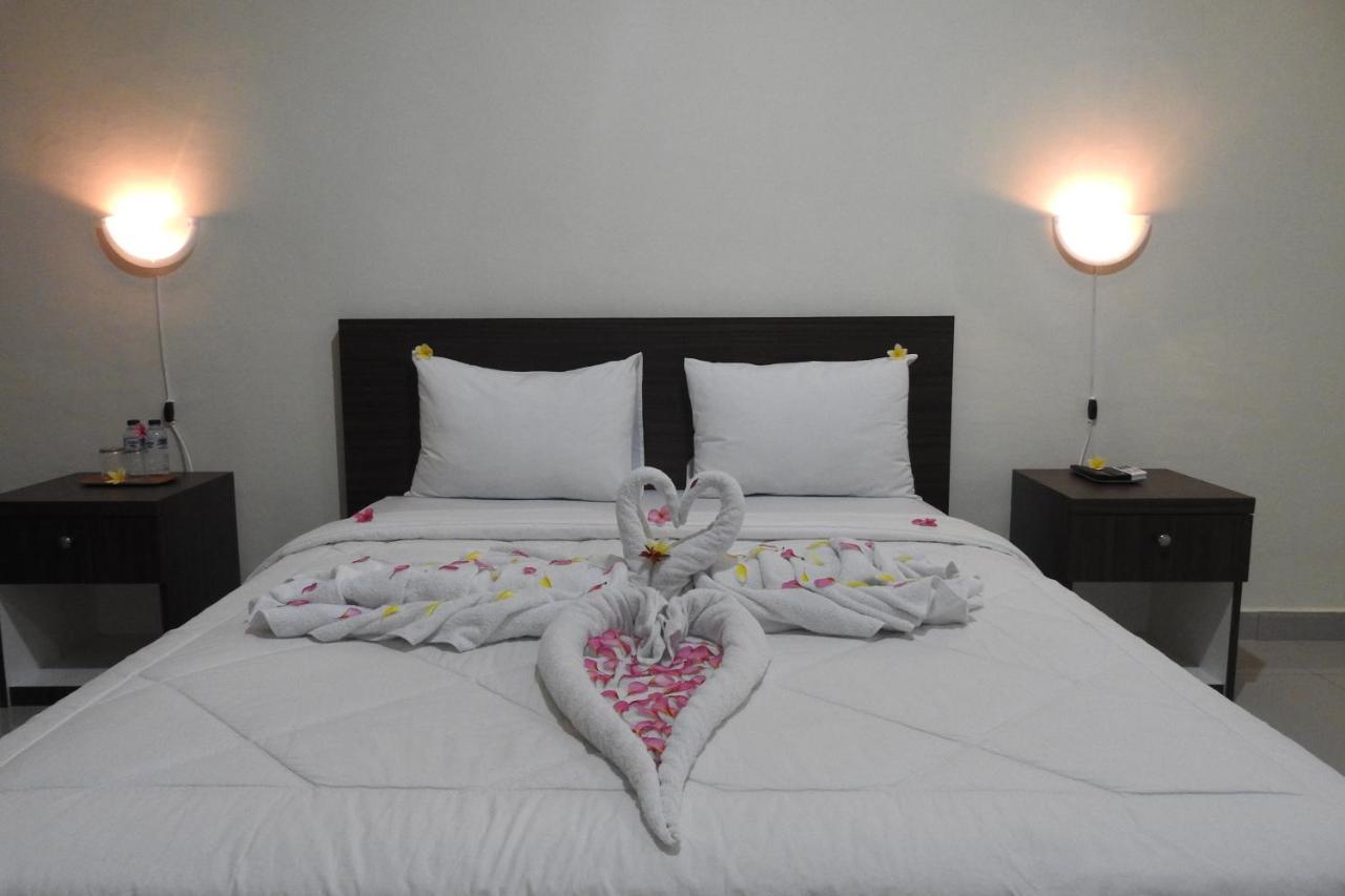 D'Batur Hotel Senggigi Exteriér fotografie