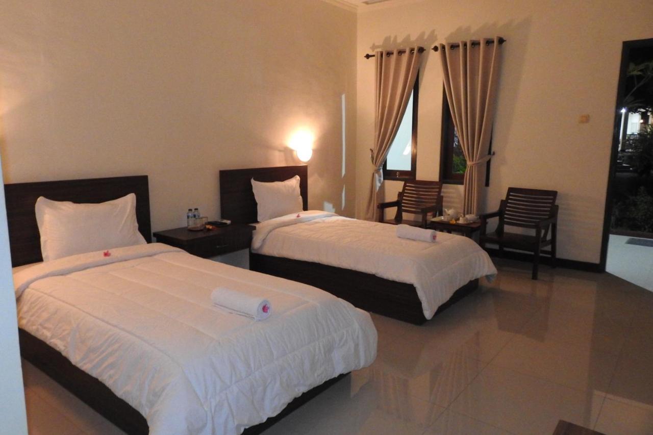 D'Batur Hotel Senggigi Exteriér fotografie
